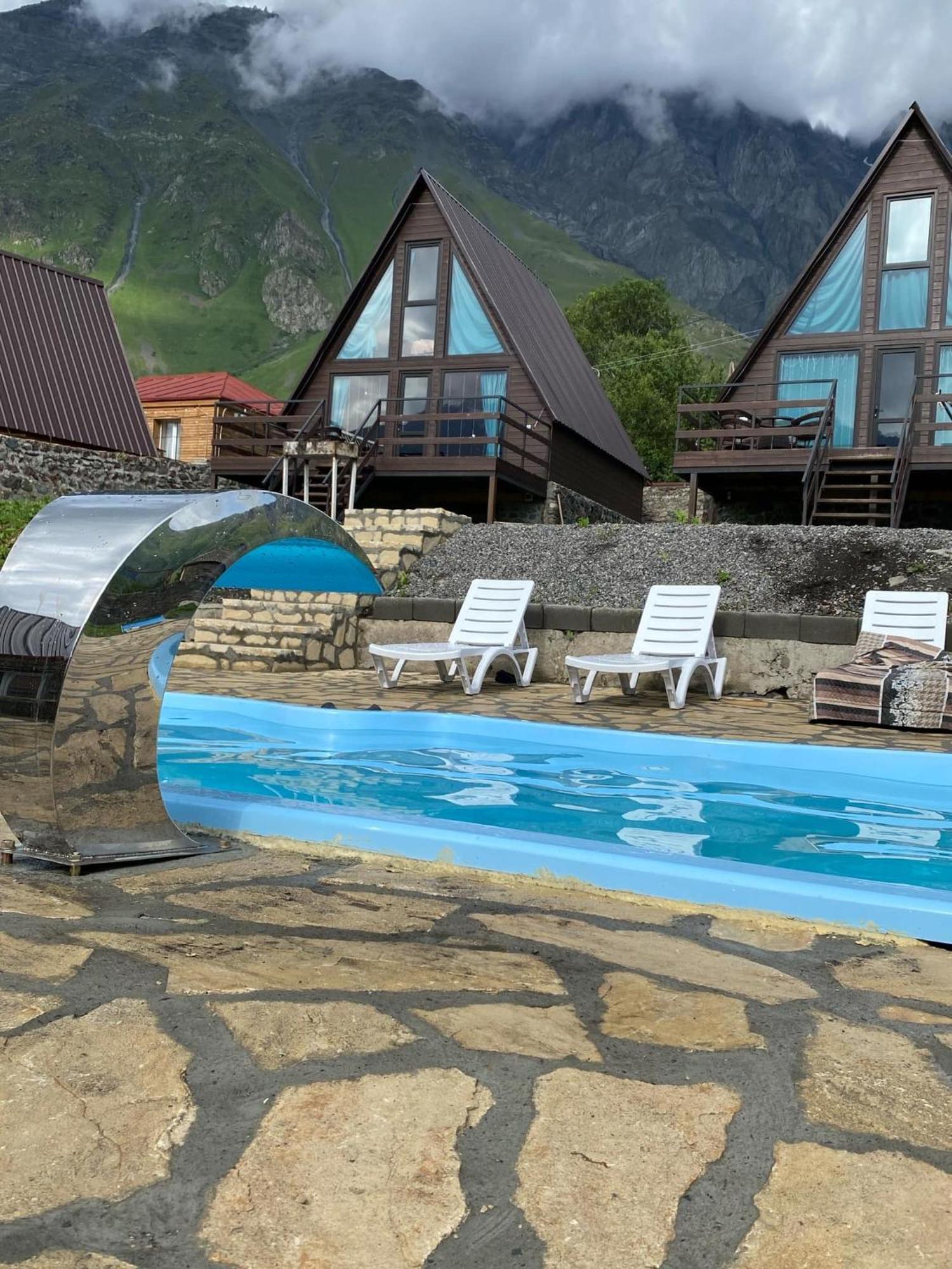 Вілла Morning Star Kazbegi Екстер'єр фото